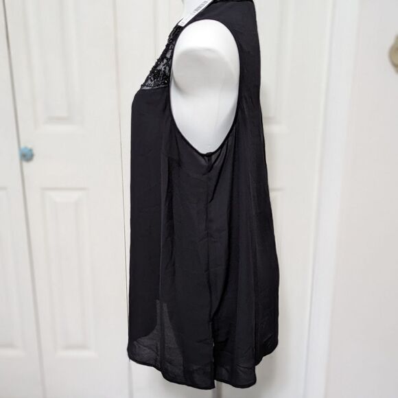 NWT Torrid Mock Neck Beaded Front Women's Tunic Tank - Picture 13 of 16